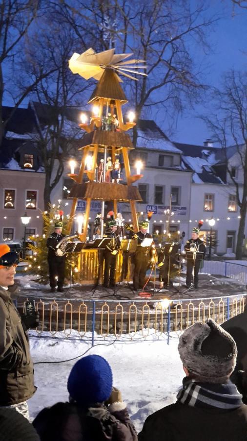 Ferienwohnungen "Am Schloessel" Oberwiesenthal Buitenkant foto
