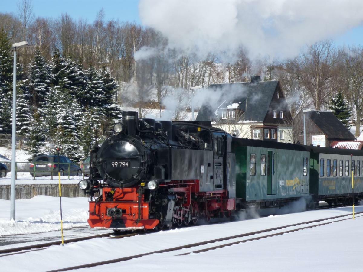 Ferienwohnungen "Am Schloessel" Oberwiesenthal Buitenkant foto